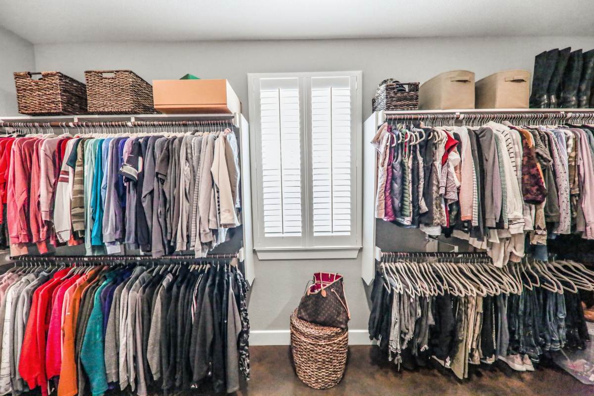 Walk-in closet